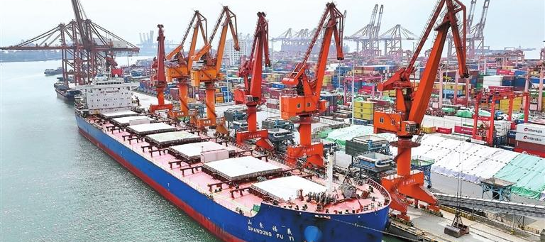 아르헨티나산 밀 첫 수송선, 선전에 도착